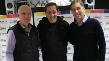 Julio Garro se mostró junto a Diego Santilli y Néstor Grindetti