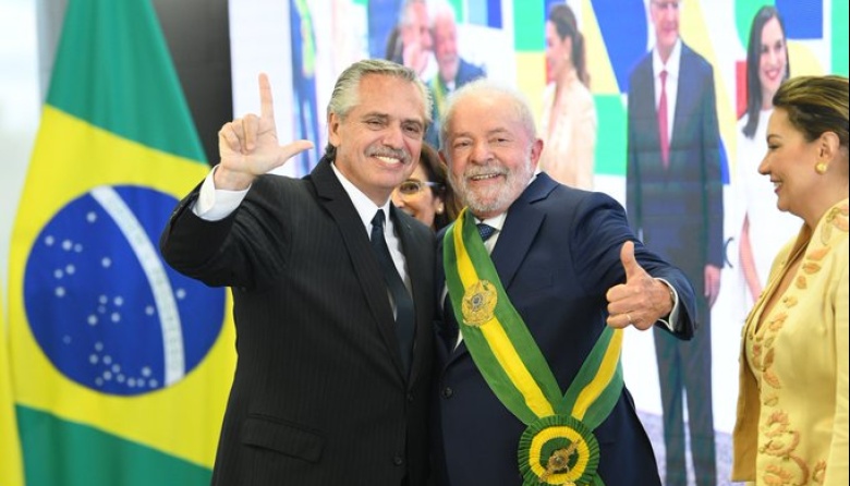 Lula asumió la presidencia con promesas de igualdad